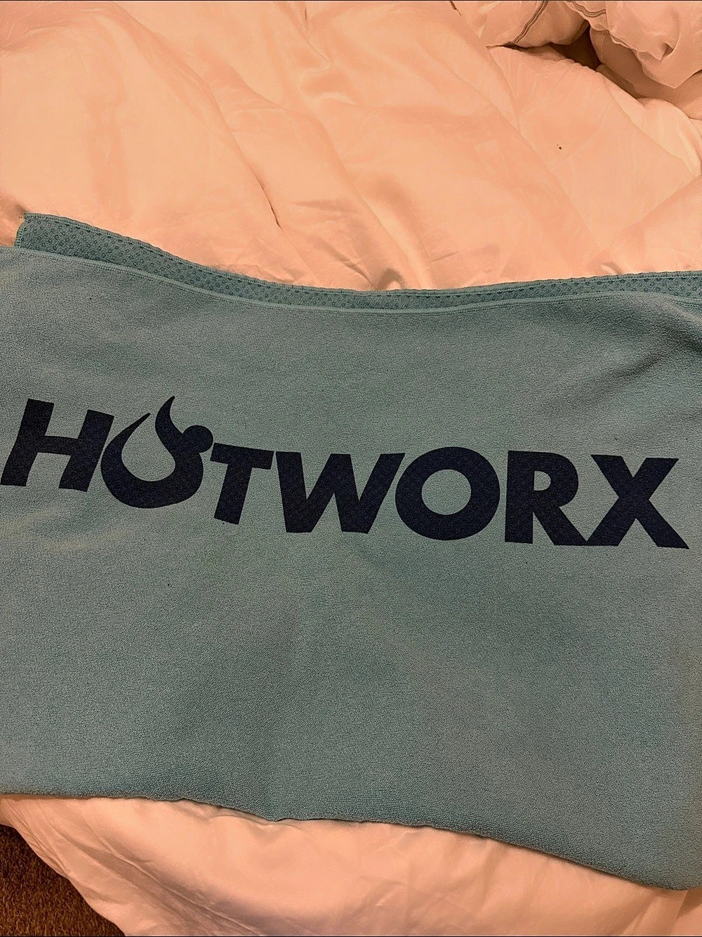Hotworx Yoga Mat Grip Towel aqua